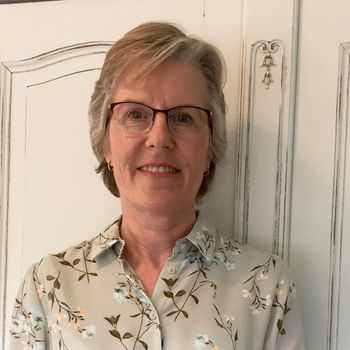 Photo of Sara Fenton